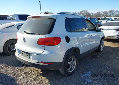 2016 Volkswagen Tiguan Sel z USA, uszkodzony, nr VIN WVGAV7AX1GW577035
